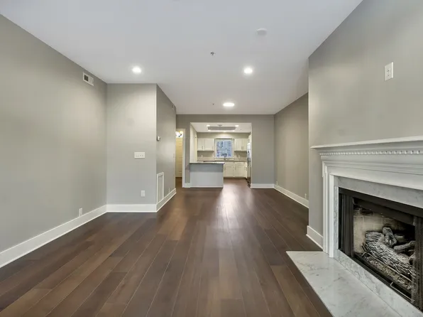 306 Rose Hall, Nashville, TN 37212