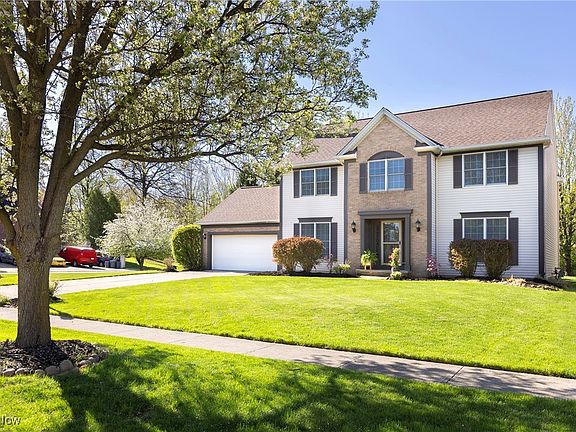 3rd image of 17795 Potomac Dr