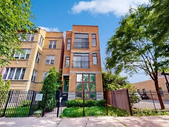 3044 W Franklin Blvd Unit 3, Chicago, IL 60612