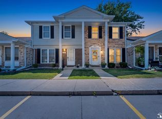 17685 Rudgate St, Southgate, MI 48195