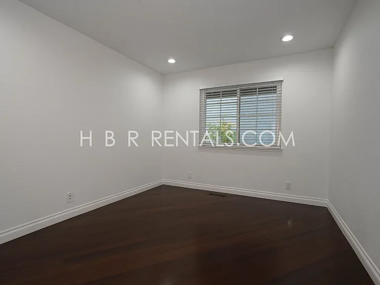 2859 El Capitan Dr — Photo 20