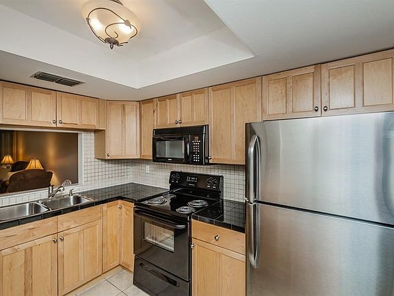 4th image of 2460 Northside Dr APT 1403