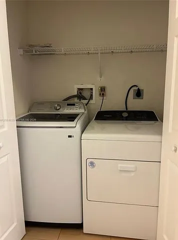 3 bed, 2.5 bath, $3,450 — Photo 4