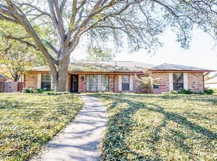 810 Delphi Dr, Duncanville, TX 75137
