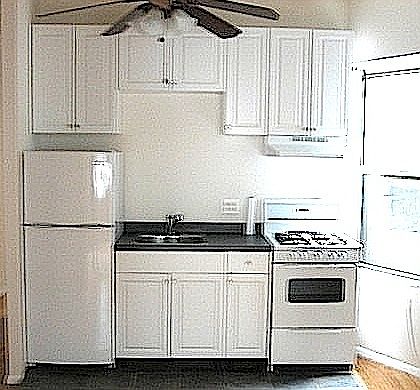 4th image of 112 Suffolk St APT 5a