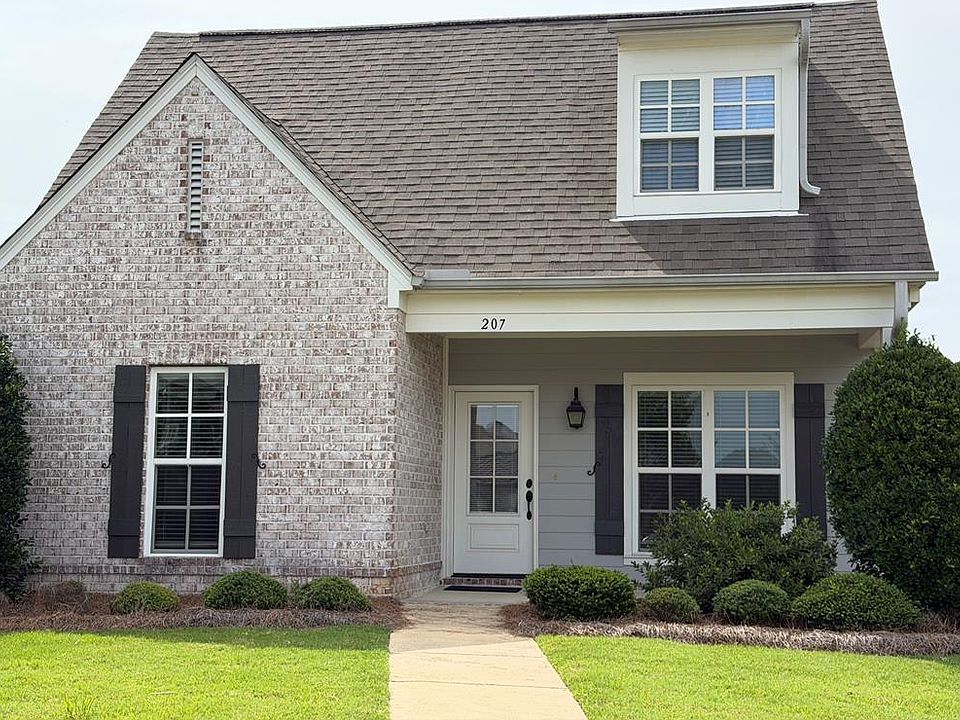 1st image of 207 Thistle Ln