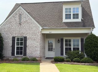 207 Thistle Ln, Oxford, MS 38655