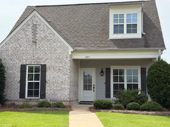 207 Thistle Ln, Oxford, MS 38655