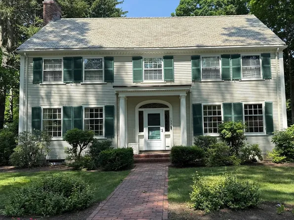 133 Arnold Rd, Newton, MA 02459
