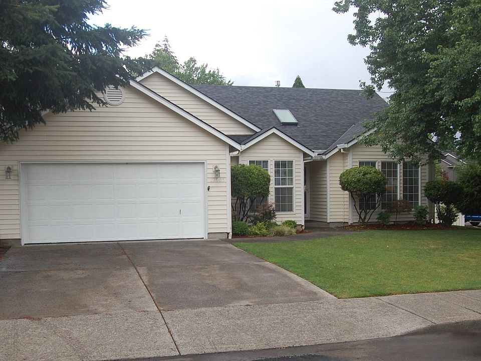 1st image of 17505 SE 32nd St