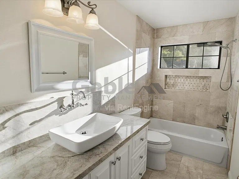 25344 Irving Ln — Photo 20