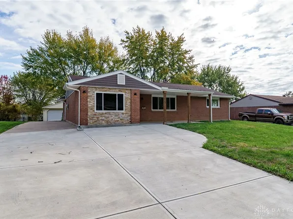 5802 Sparkhill Dr, Dayton, OH 45414