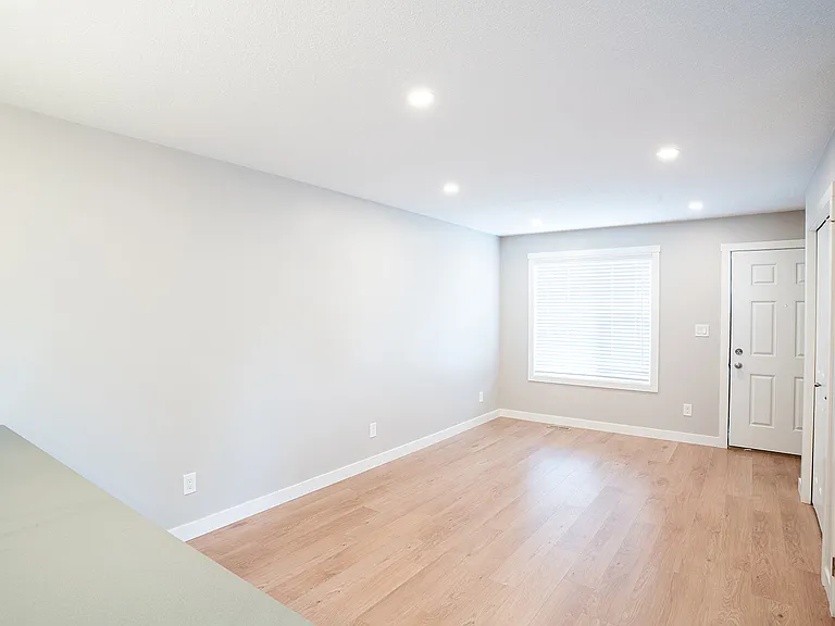 7551 Mapleford Blvd — Photo 8