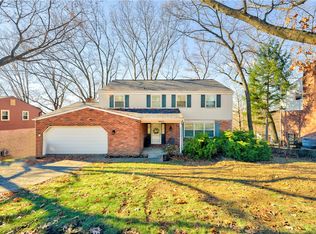 9880 W Moccasin Trl, Wexford, PA
