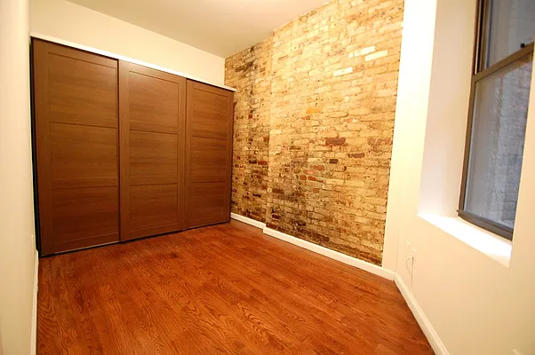 Rented by Bold New York | media 44