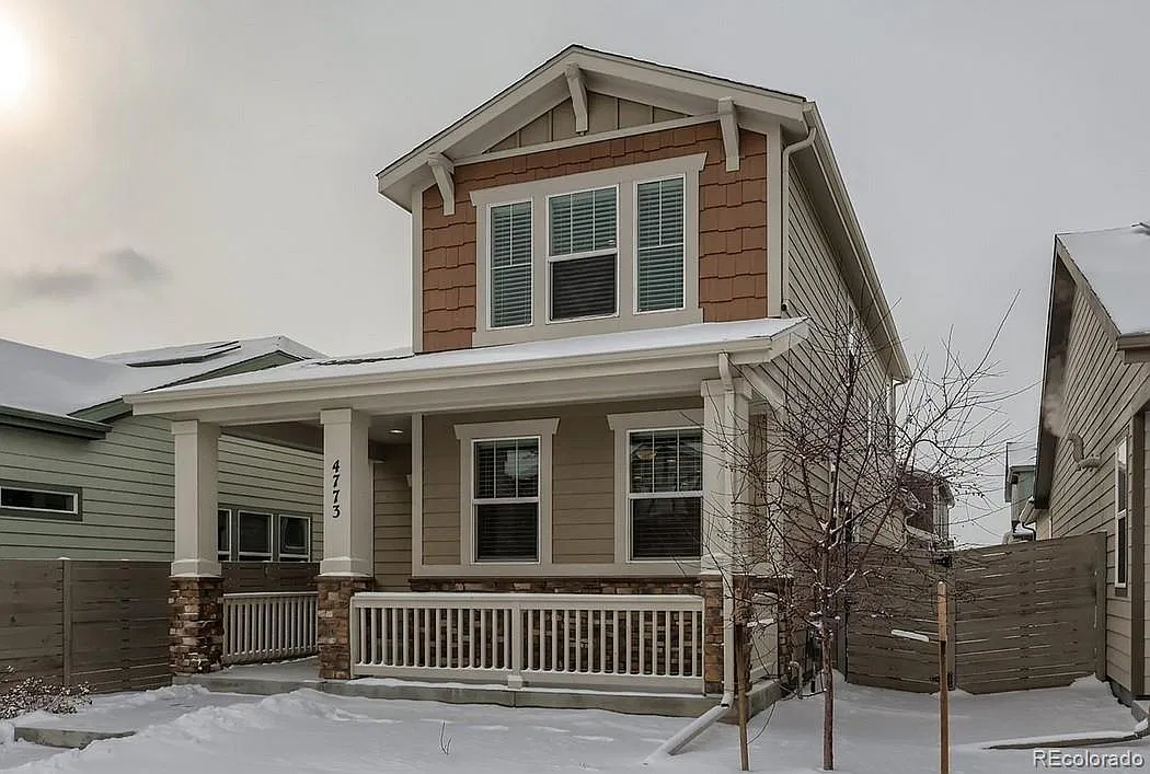 3 bed, 2.5 bath, 1682 sqft, $2,700 — Photo 1
