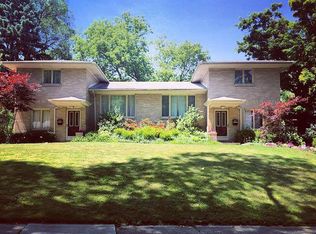 1065 Truxton Ave NE, Grand Rapids, MI