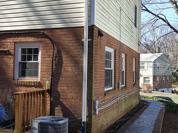 2nd image of 5865 Blaine Dr