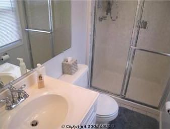 Bathroom1
