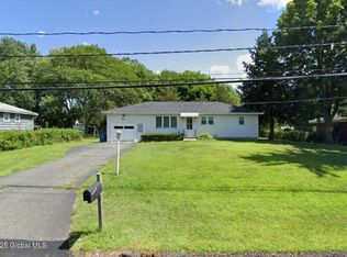 3 Weed Rd, Latham, NY 12110