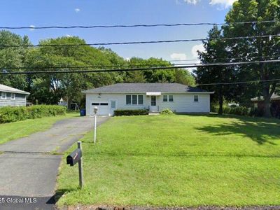 3 Weed Road, Latham, NY, 12110