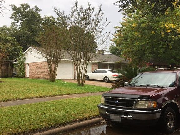 3rd image of 12431 Bexley Dr