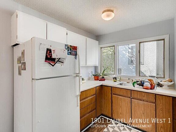 4th image of 1901 Laurel Ave W #1