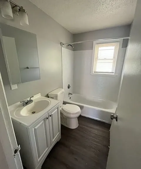 43 Hughes St #4301 — Photo 4