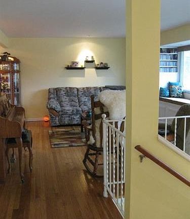 4th image of 28786 Lynhaven Dr