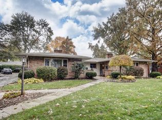 1560 Zollinger Rd, Columbus, OH 43221