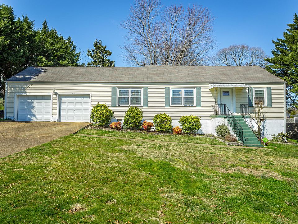 1st image of 4003 Woodmont Dr