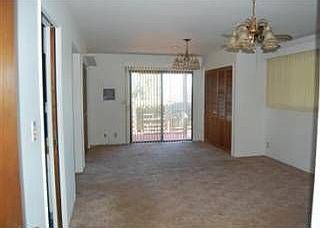3rd image of 4220 Starlite Ct