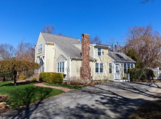 5 Scott Dr, Plymouth, MA 02360