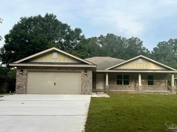 5721 Lofty Pines Dr, Milton, FL 32570
