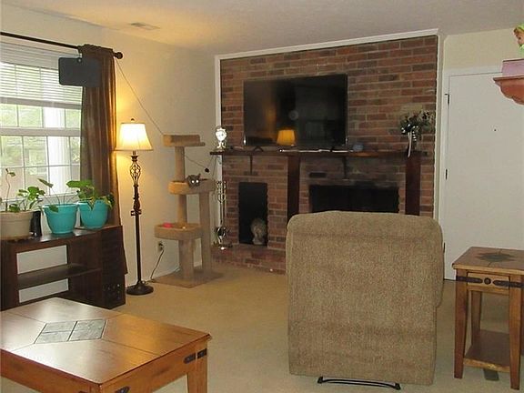 2nd image of 2800 Pease Dr APT 215