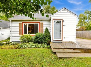 2523 Kate St, Holt, MI 48842