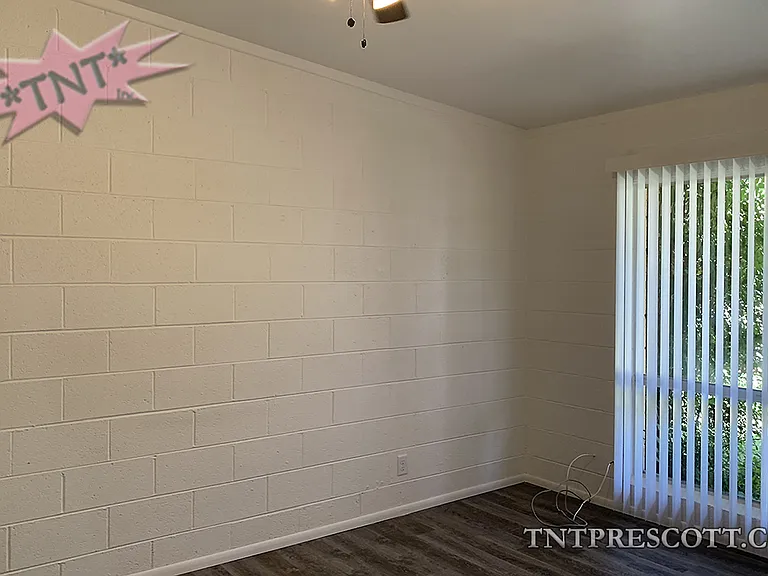 336 Country Club Cir — Photo 7