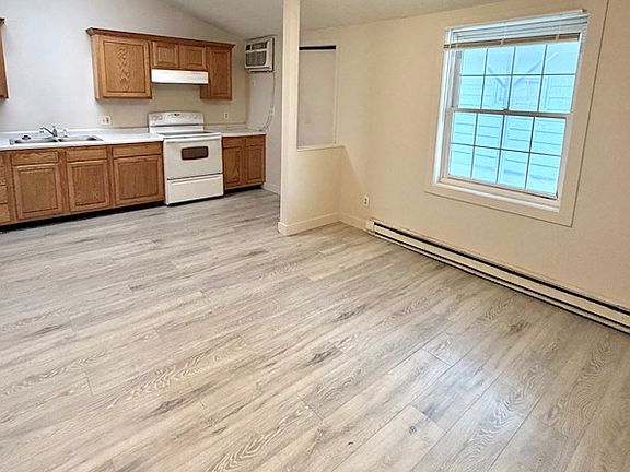 5th image of 2320 E University Ave #7