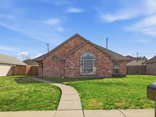 1302 Old Knoll Dr, Wylie, TX 75098