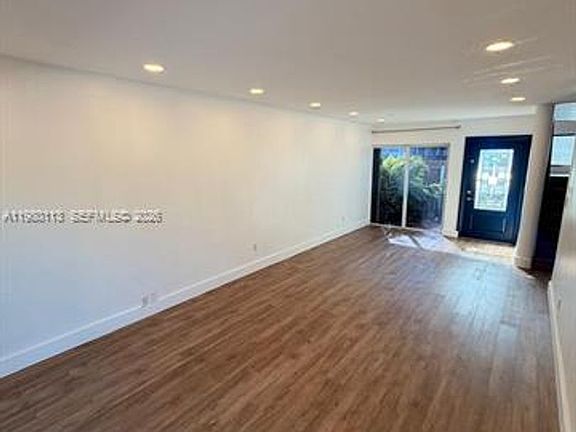 5th image of 7101 SW 113th Ct #Townhouse 7101