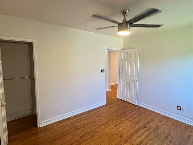 8330 La Villa St — Photo 11