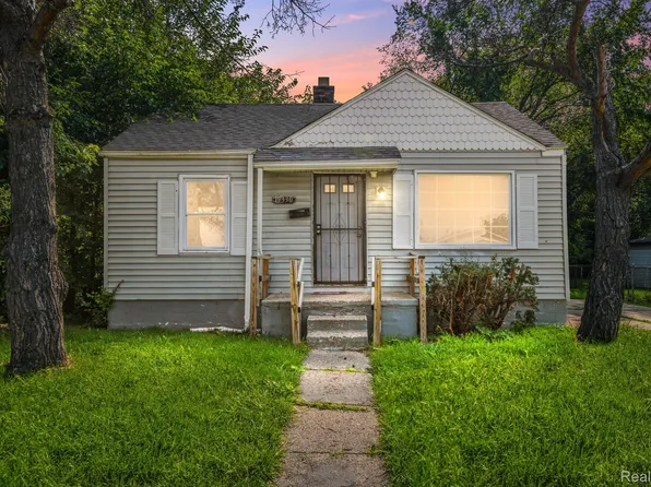 19330 Algonac St, Detroit, MI 48234