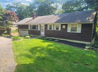 16 Cornwall Rd, Norwalk, CT 06850