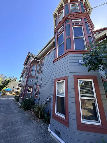 1628 Fairview St Photo 1