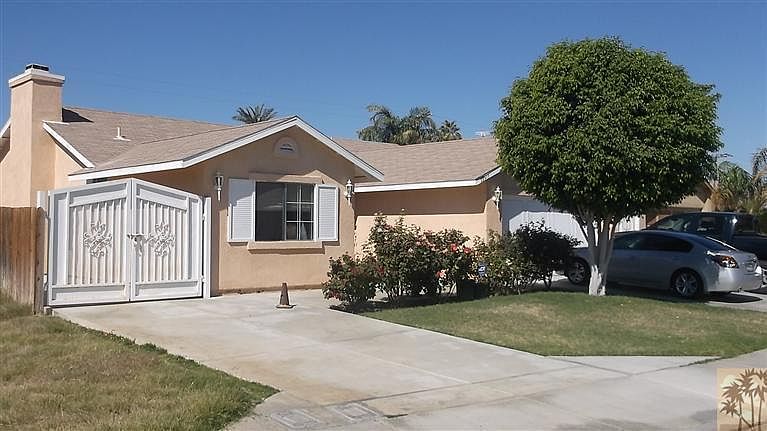 1st image of 53377 Calle Los Hermanos