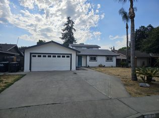 1037 S Jennie St, Visalia, CA 93277