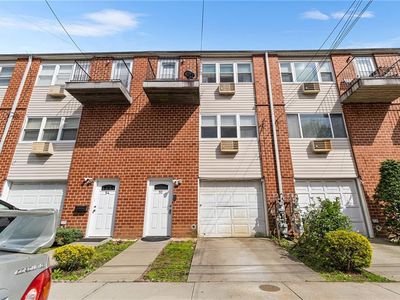 52 Francine Ct #A, Staten Island, NY, 10306