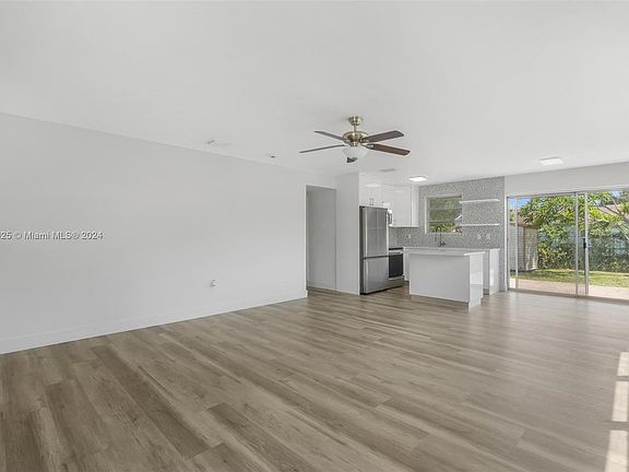 5th image of 1930 NW 152nd St
