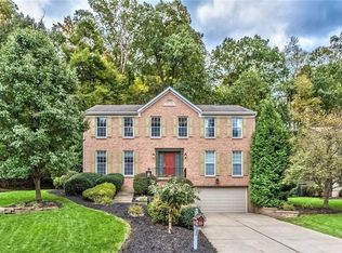 63 Colony Oaks Dr, Pittsburgh, PA 15209