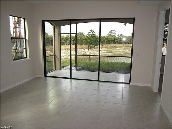 5th image of 26229 Palace Ln Unit 101